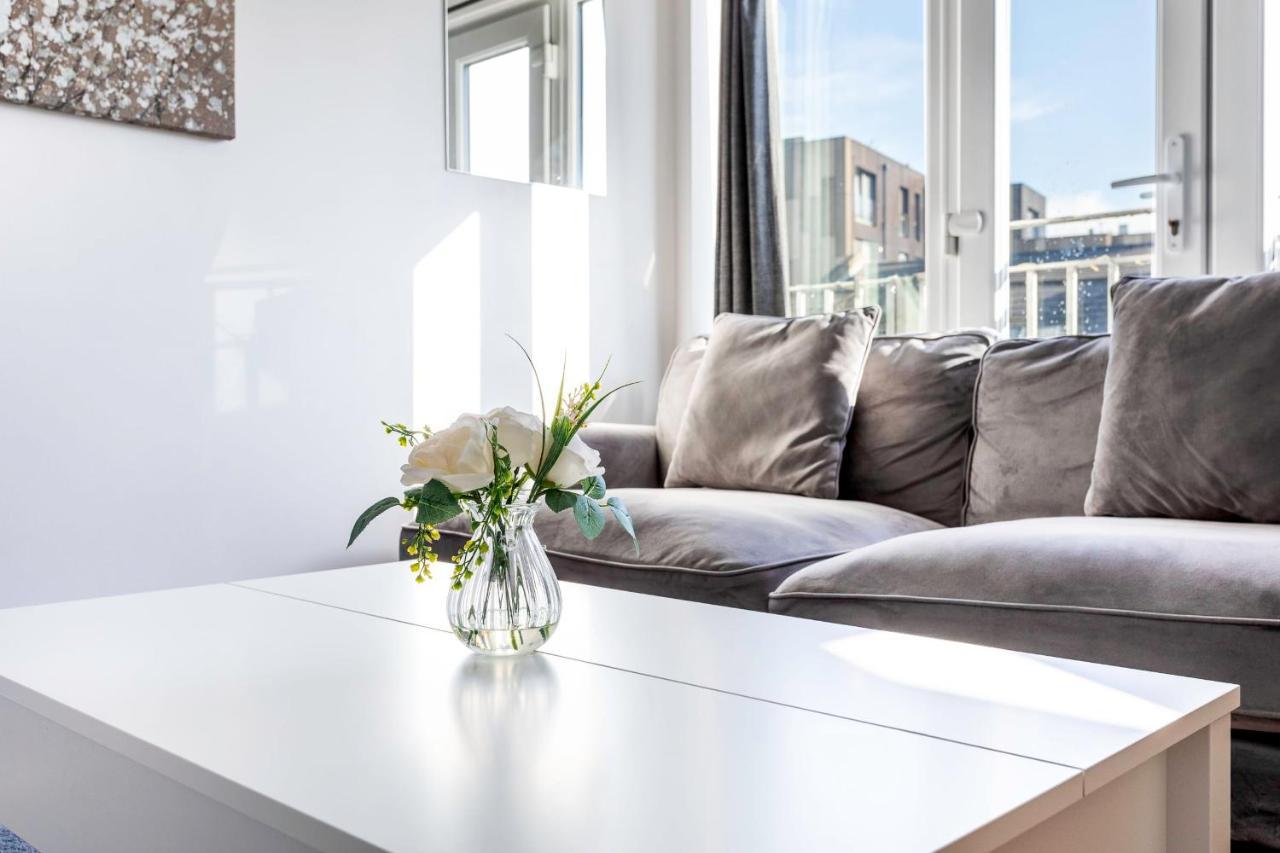 Apartament Modern Near Londra